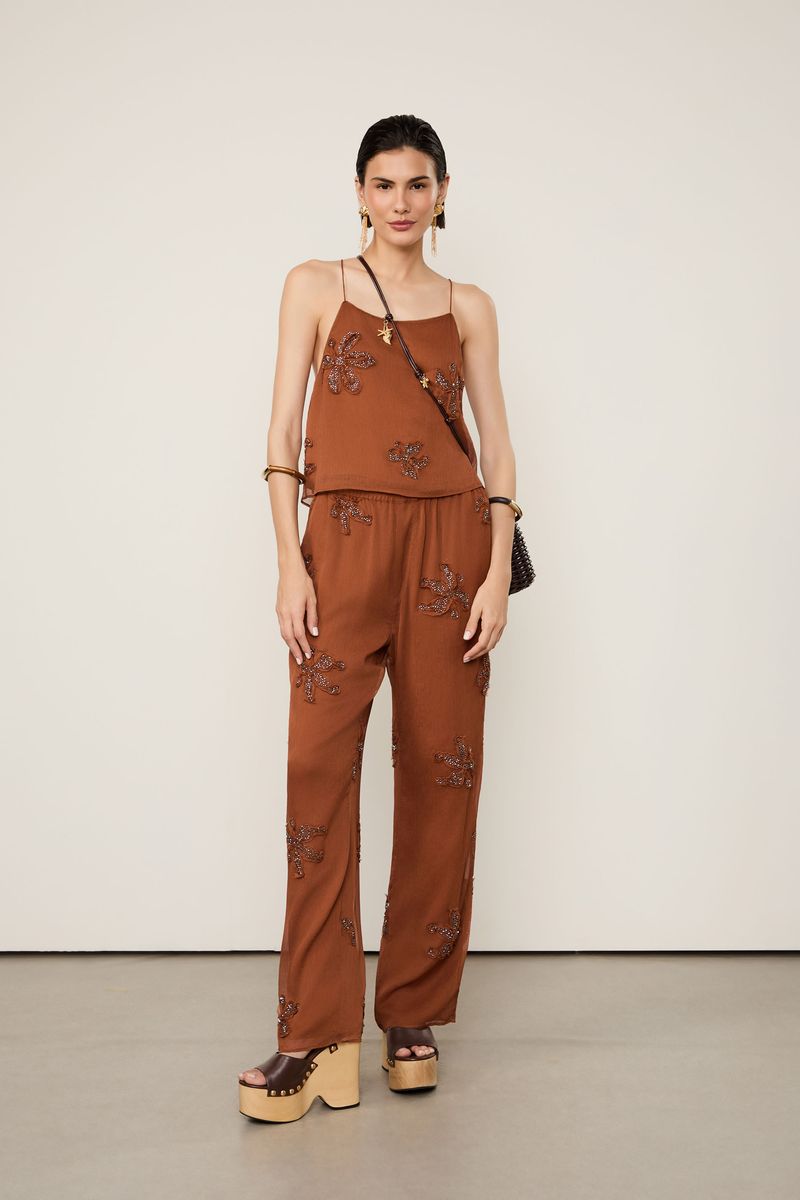 Top De Chiffon Marrom Caramelo Com Flores Bordadas