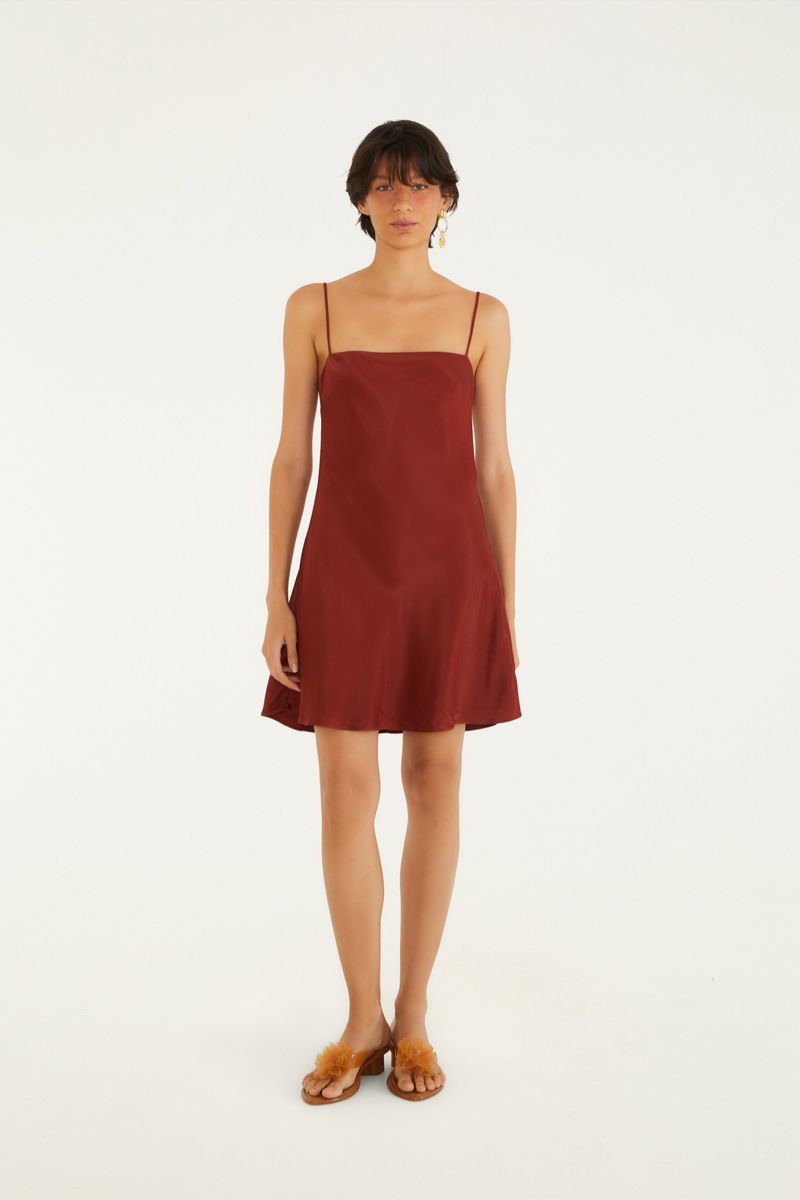 Vestido Curto Alcinhas Cetim