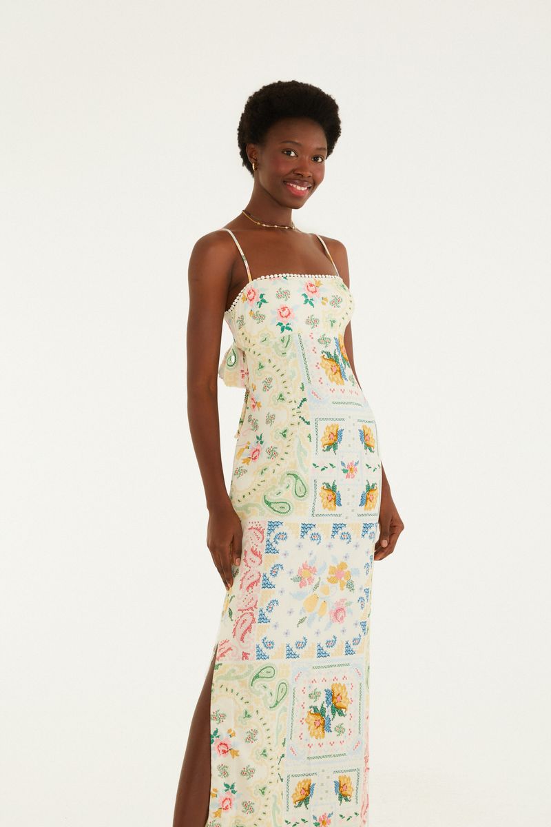 Vestido Cropped Estampado Borda Bandana
