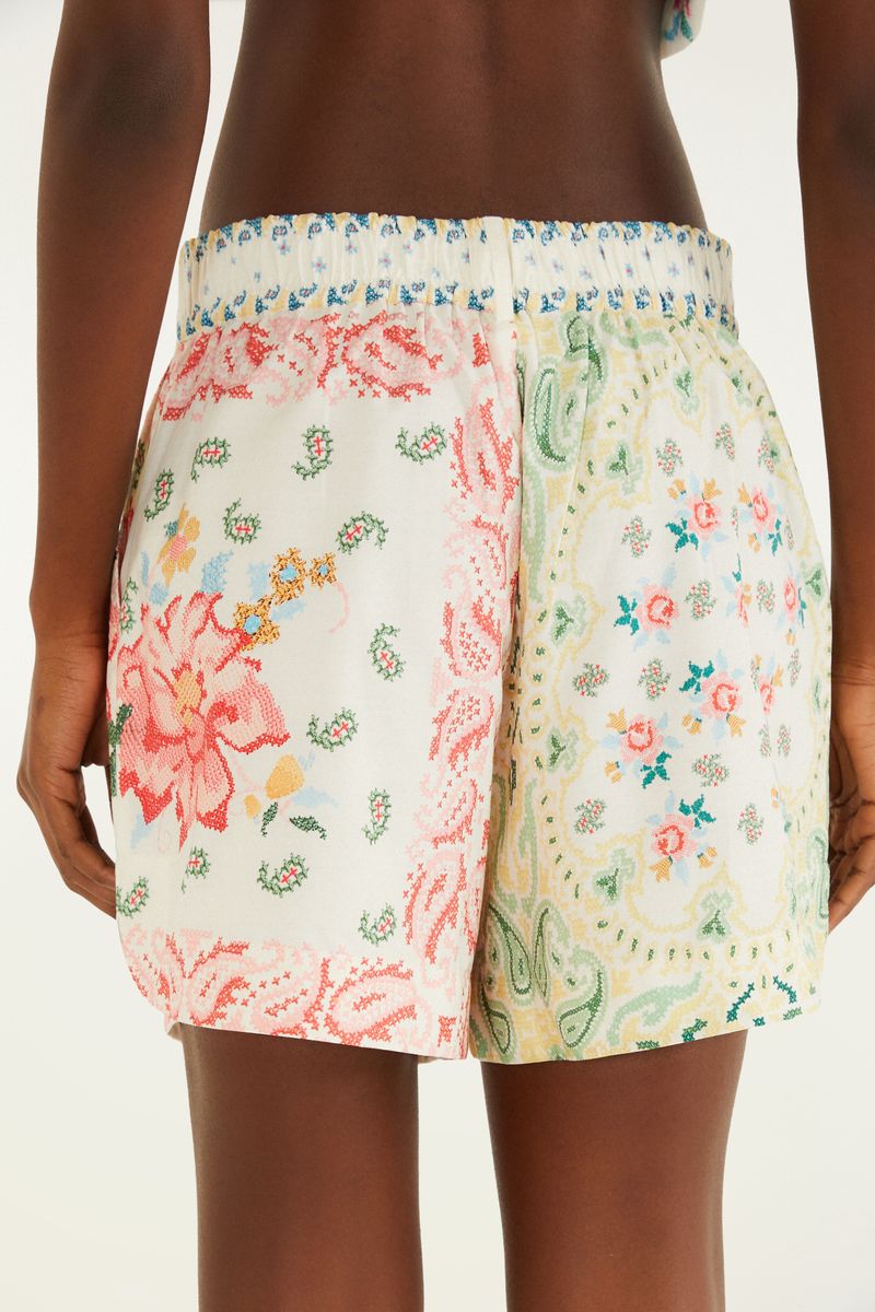 Short Estampado Borda Bandana