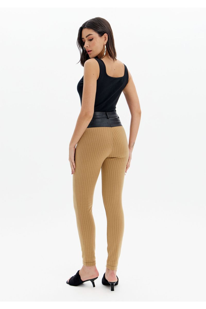 Calça Skinny Cintura Alta Cós Diferenciado