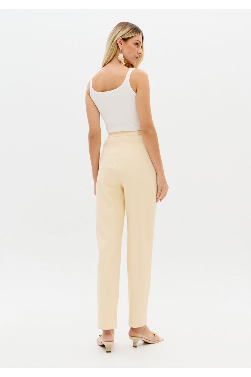 Calça Carrot Com Cintura Alta