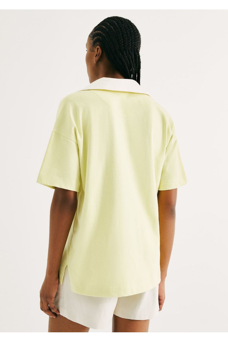 Camisa Polo Feminina Oversized Em Malha Binada