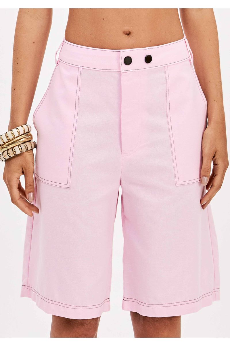 Bermuda Com Bolsos Aplicados