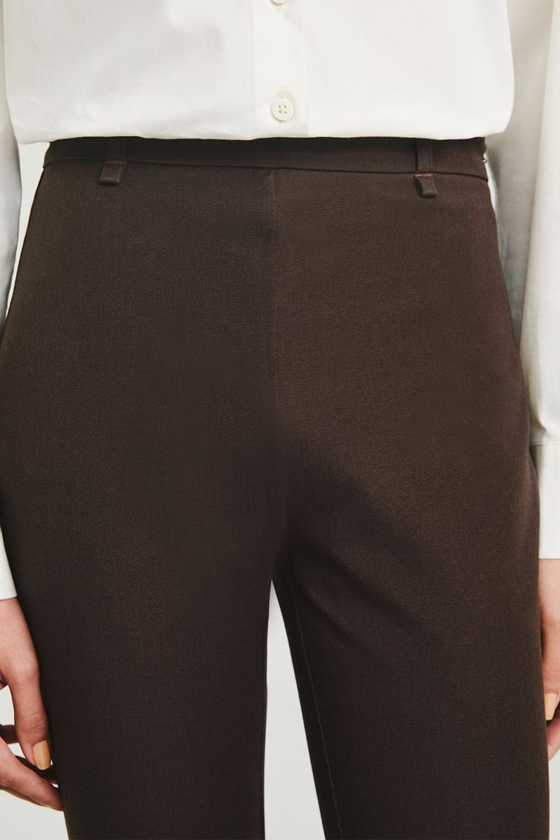 Calça Corsário Babado Roberta