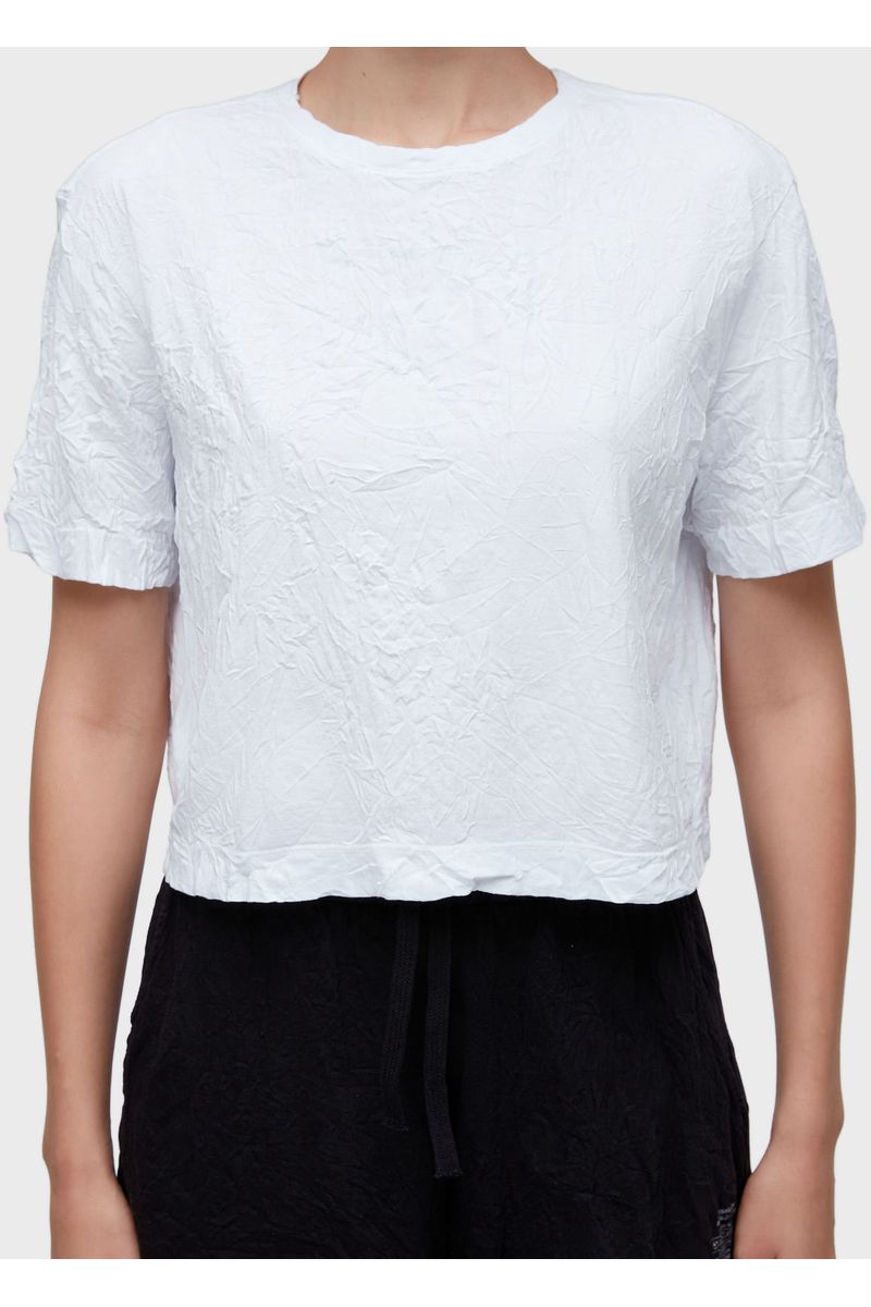 T-shirt cropped wrinkle