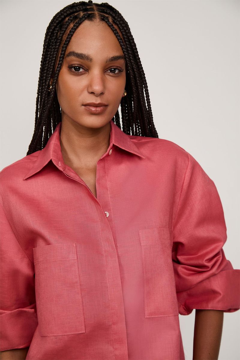 Camisa Over Bolsos