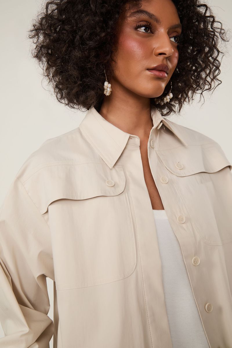 Camisa Cropped Manga Longa Com Amarração Detalhe Bolsos Cinza