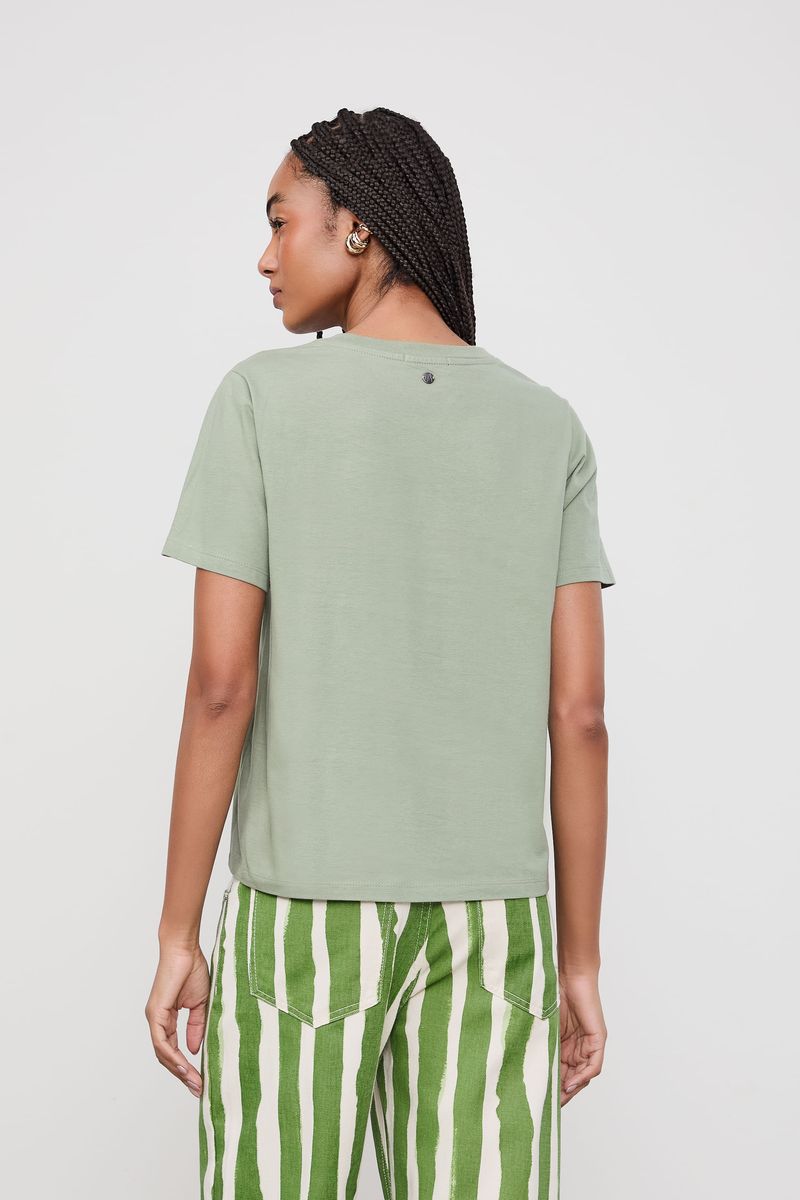 T-Shirt Logo Embossed