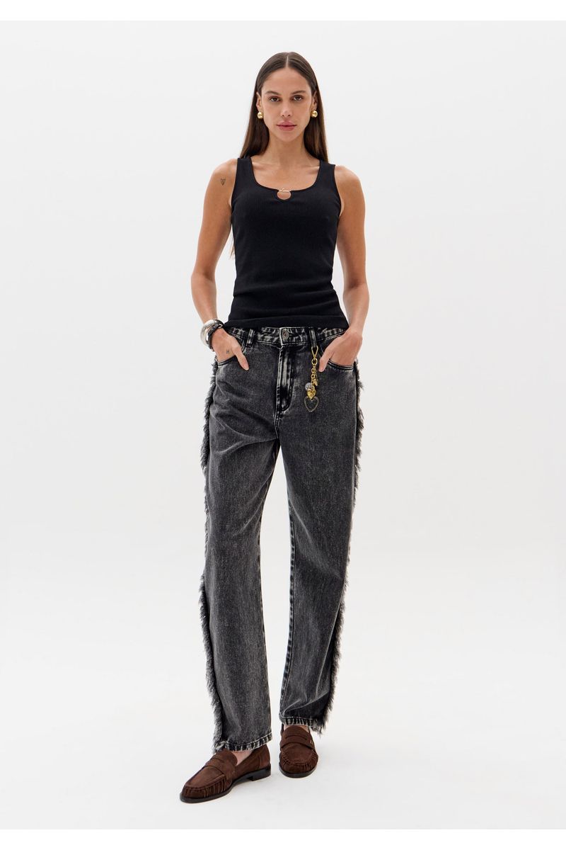 Blusa Regata Canelada Com Metal
