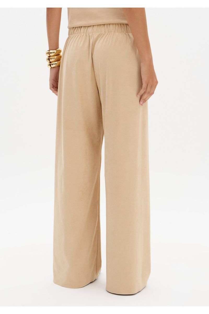 Calça Suede Com Cintura Alta