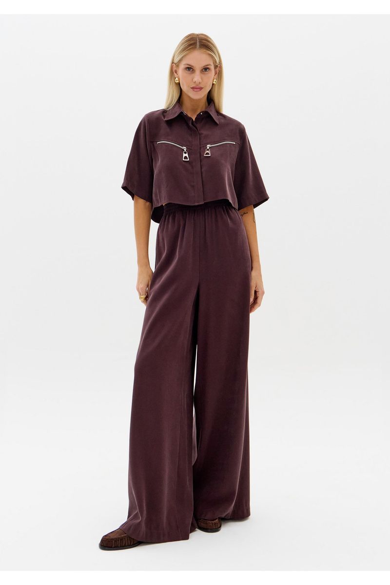 Camisa Cropped Com Manga Curta