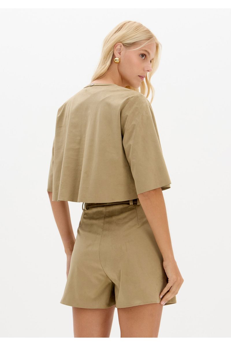 Blusa Solta Com Mangas Curtas