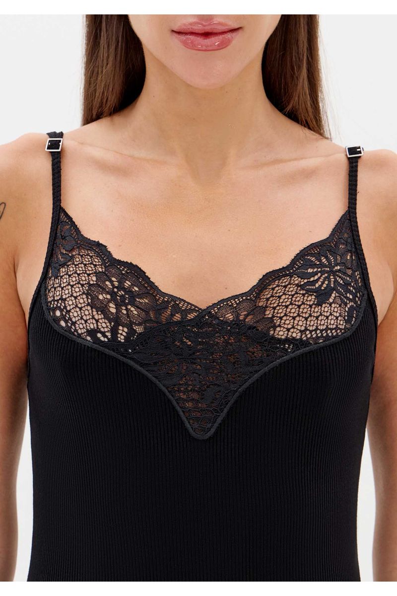 Vestido Canelado De Alças Com Renda