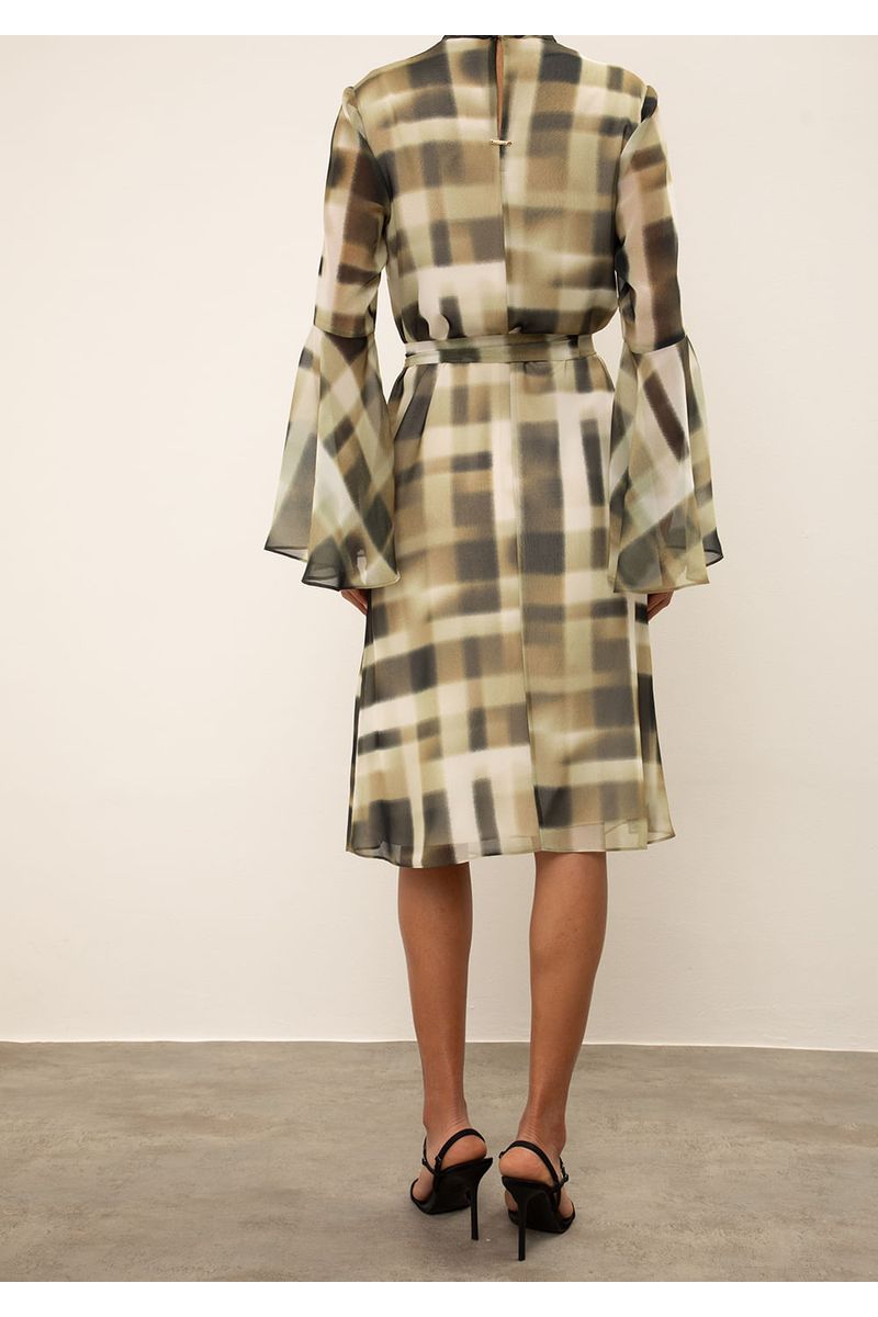 Vestido Iódice Solto Gola Alta Manga Longa Midi Bege