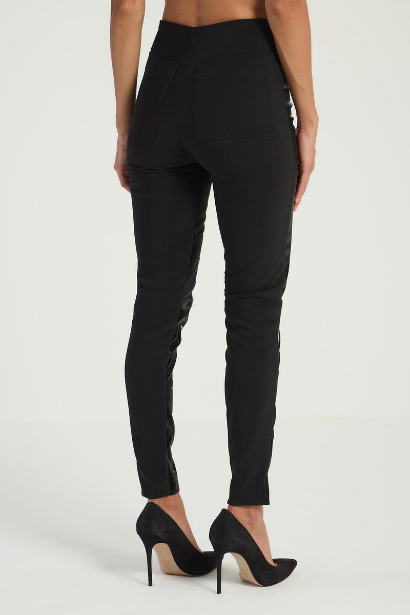 CALÇA CIGARRETE VINIL - PRETO