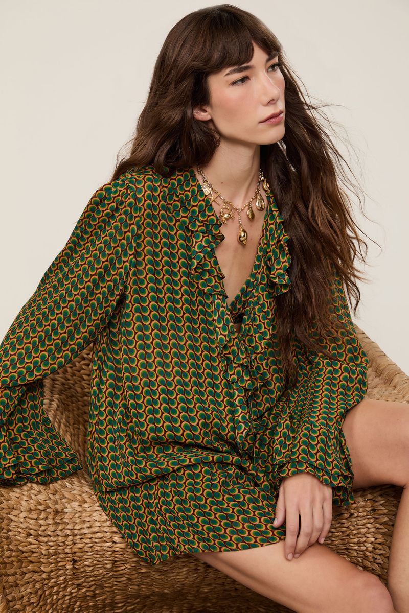 Blusa De Georgette Leve Babados Manga Longa