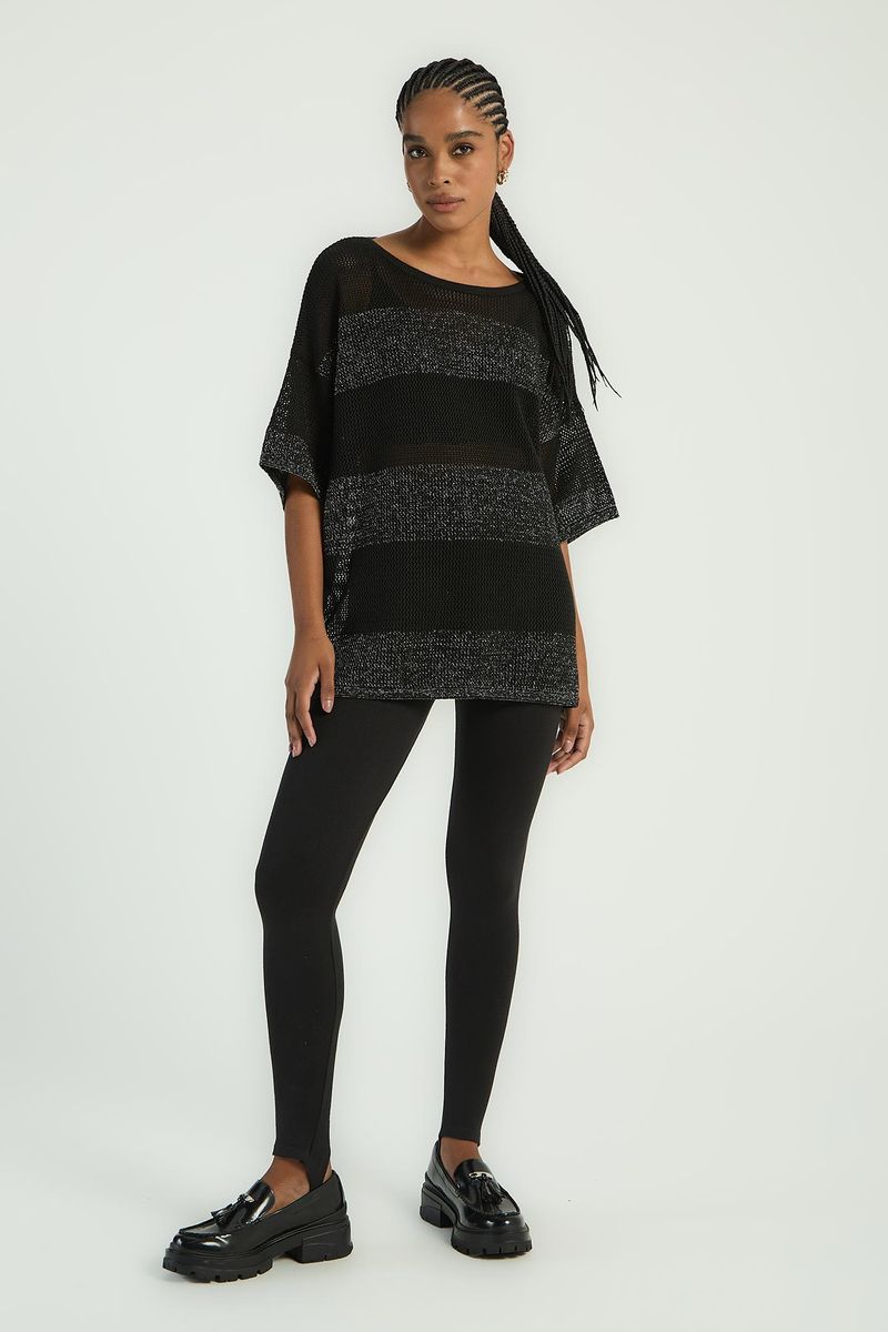 BLUSA EM TRICOT COM LISTRAS LUREX - PRETO