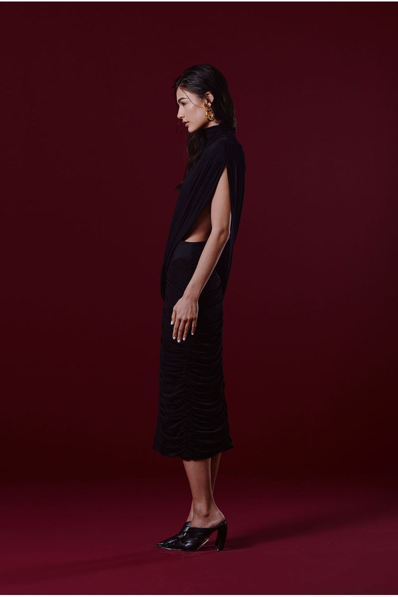 Saia Kim Black