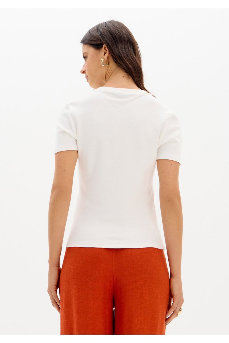 T-Shirt Baby Look Com Bordado