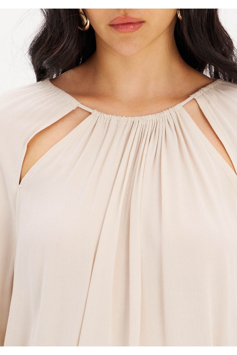 Vestido Curto Crepe Manga Longa