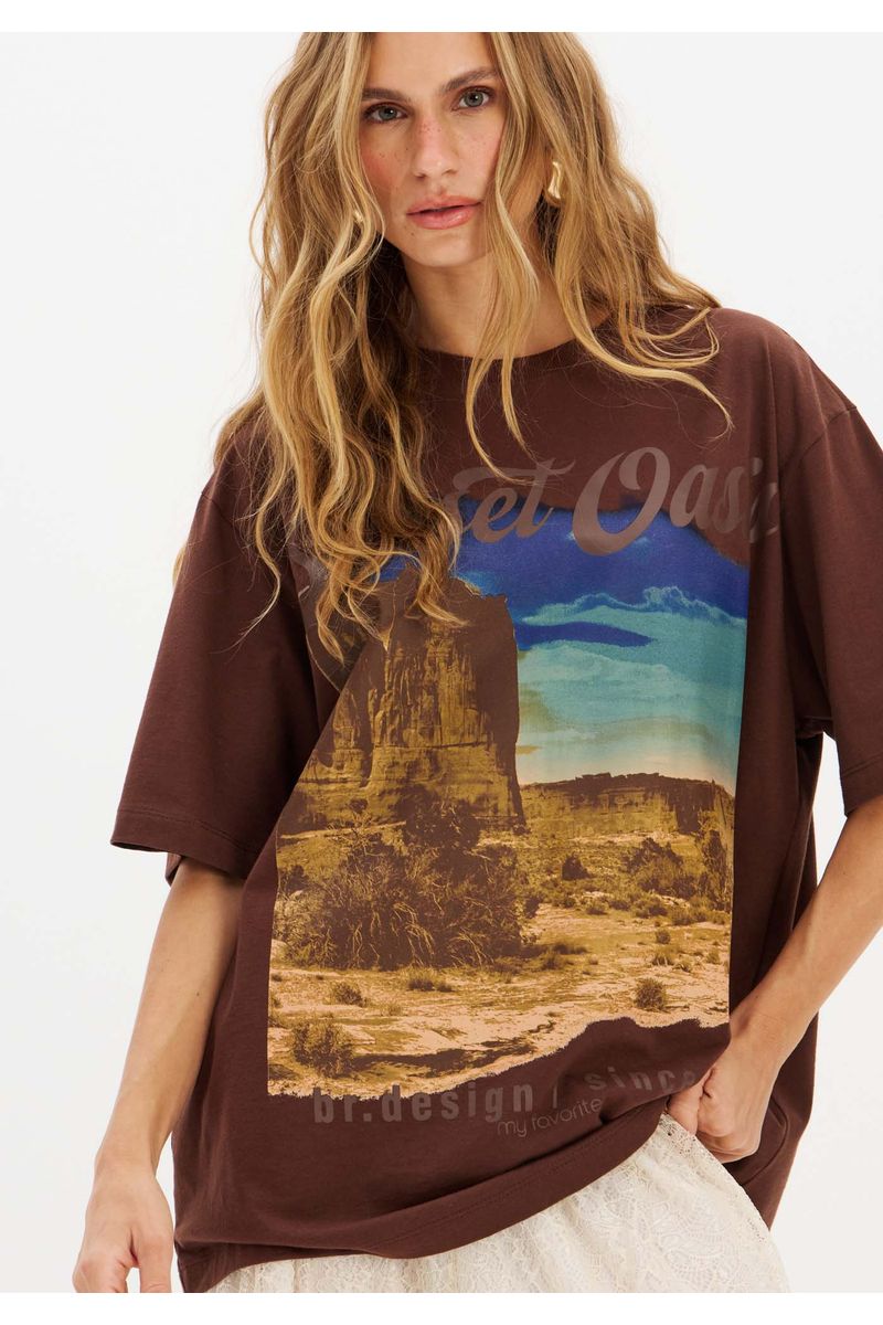 T-Shirt Oversized Com Estampa