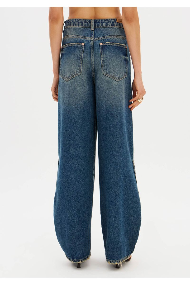 Calça Jeans Barrel Leg Cintura Média