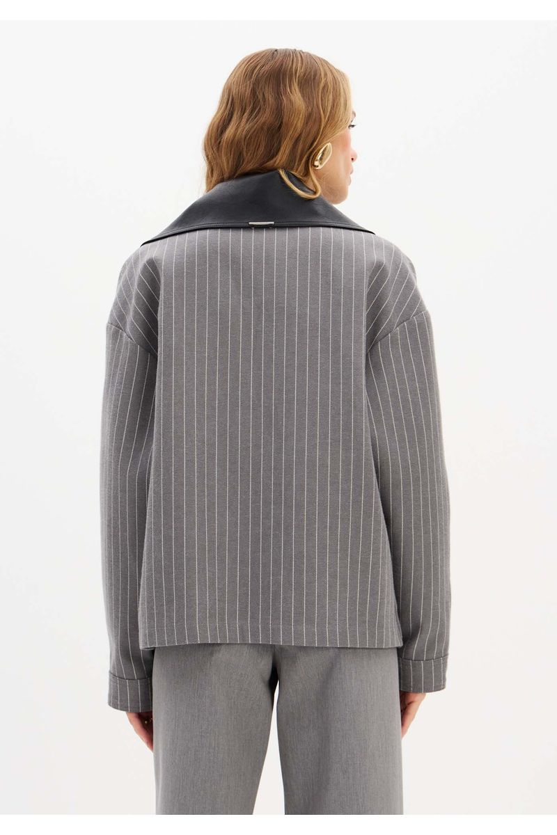 Jaqueta Oversized Listrada