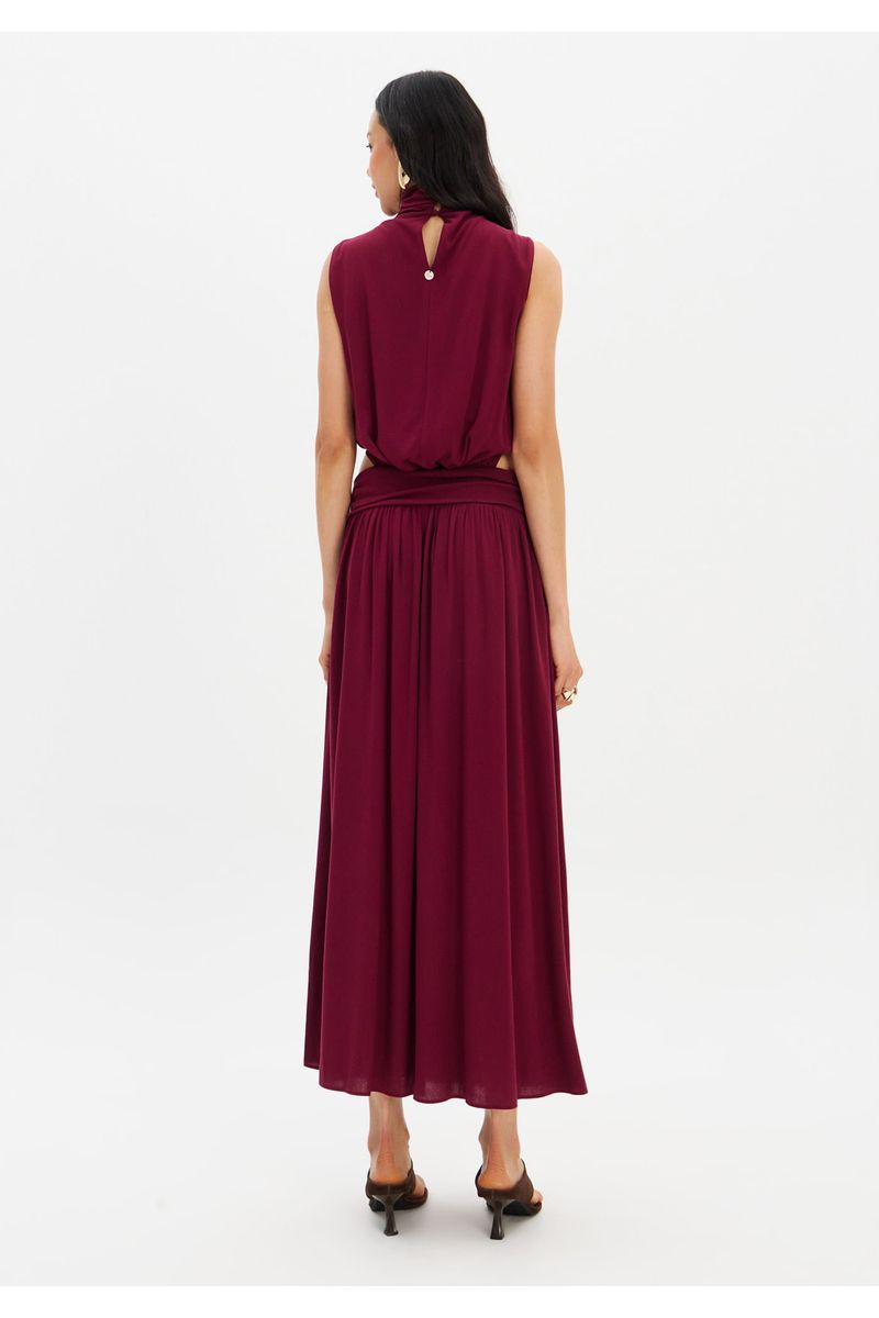 Vestido Super Midi Gola Alta Sem Manga