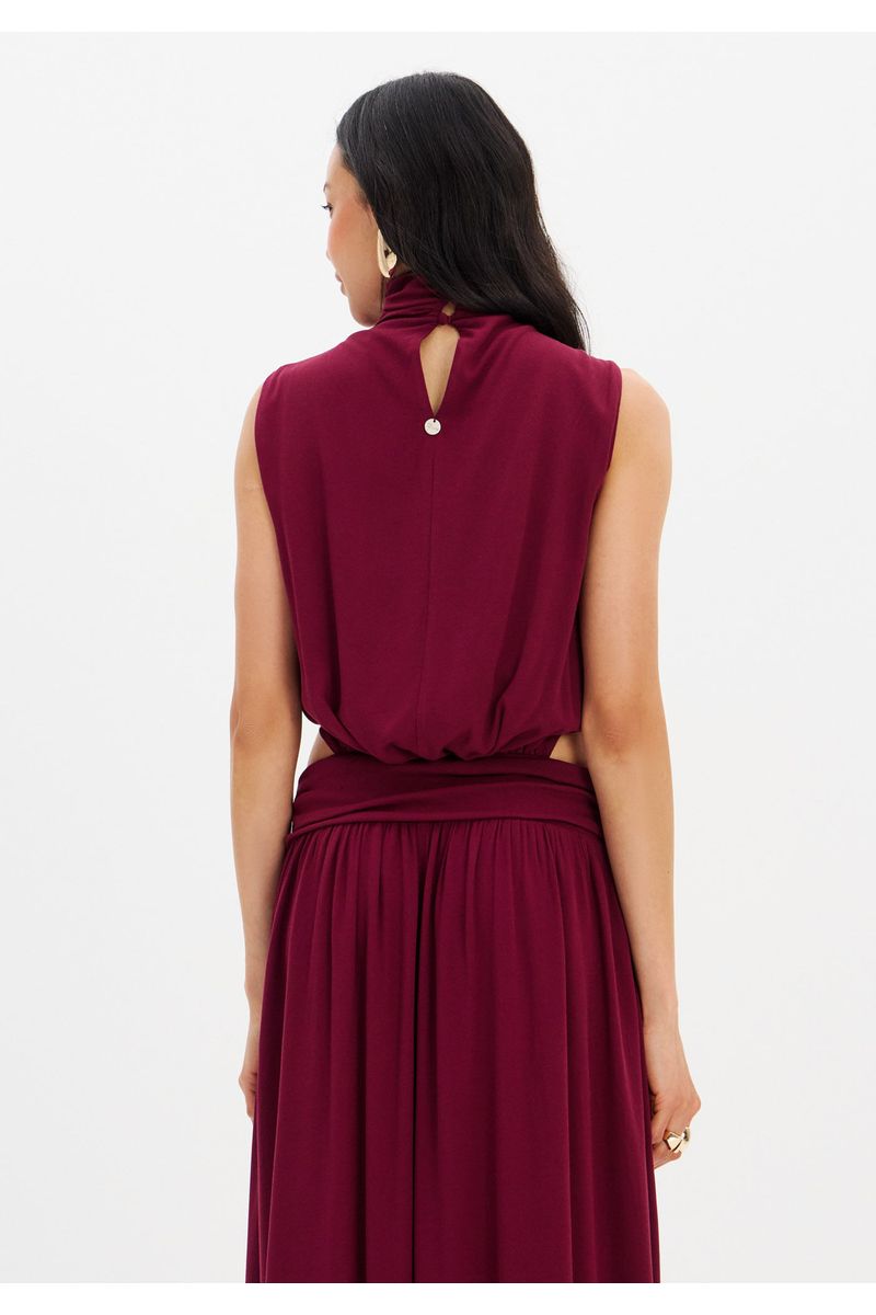 Vestido Super Midi Gola Alta Sem Manga