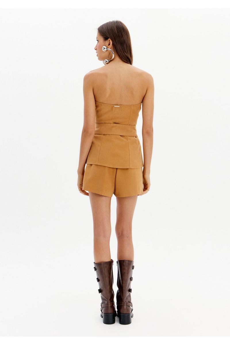 Short Alfaiataria Com Fivelas