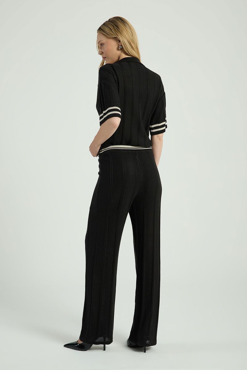 CALÇA EM TRICOT LISTRADA-PRETO / AVEIA