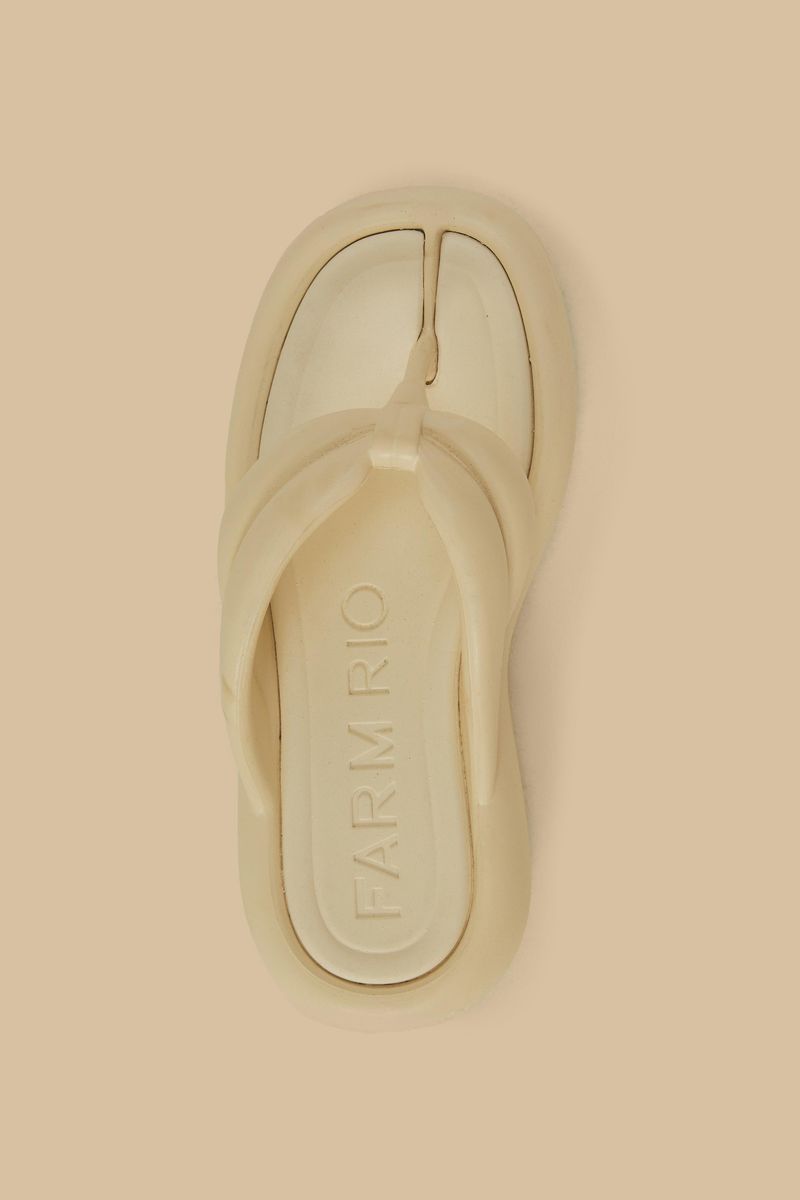 Chinelo Katita
