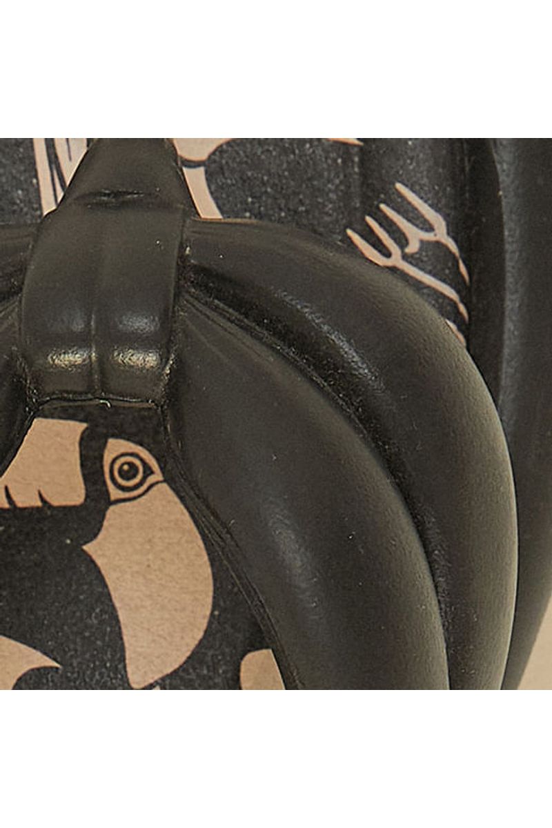 Chinelo Katita Print