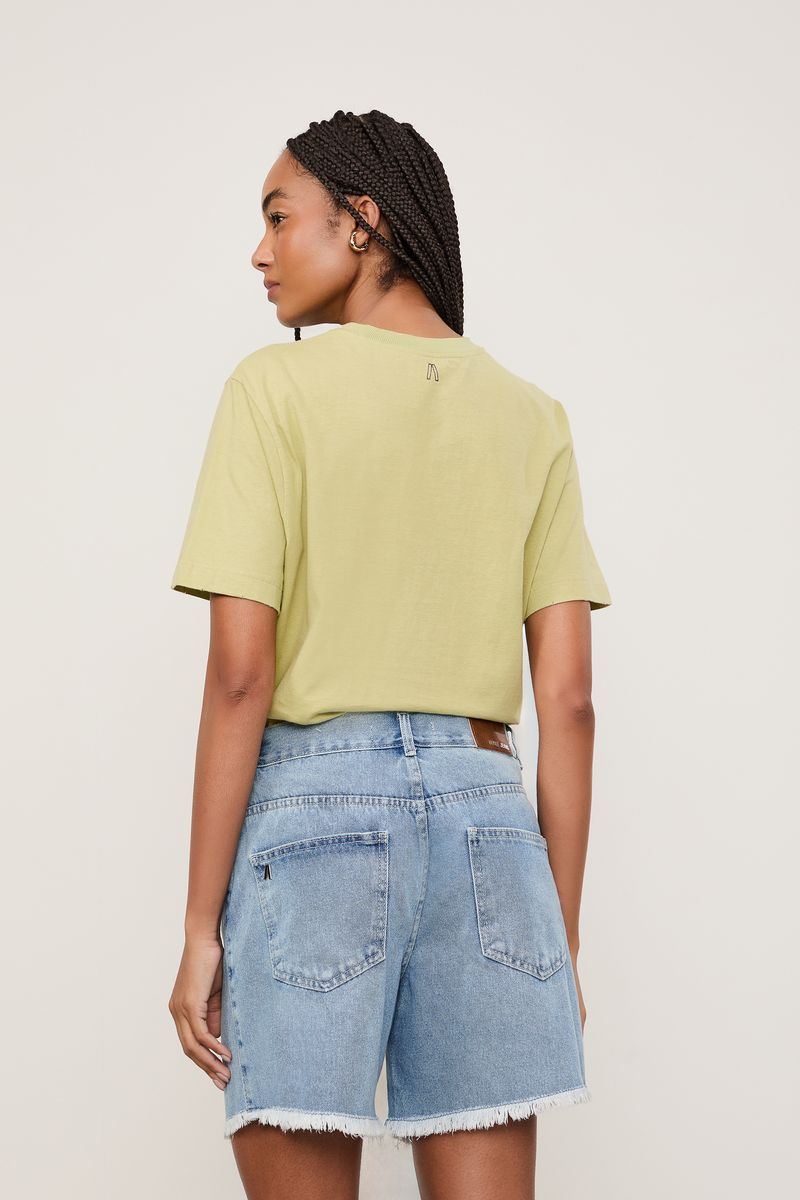 Bermuda Jeans Trapezio Bordado Buzios