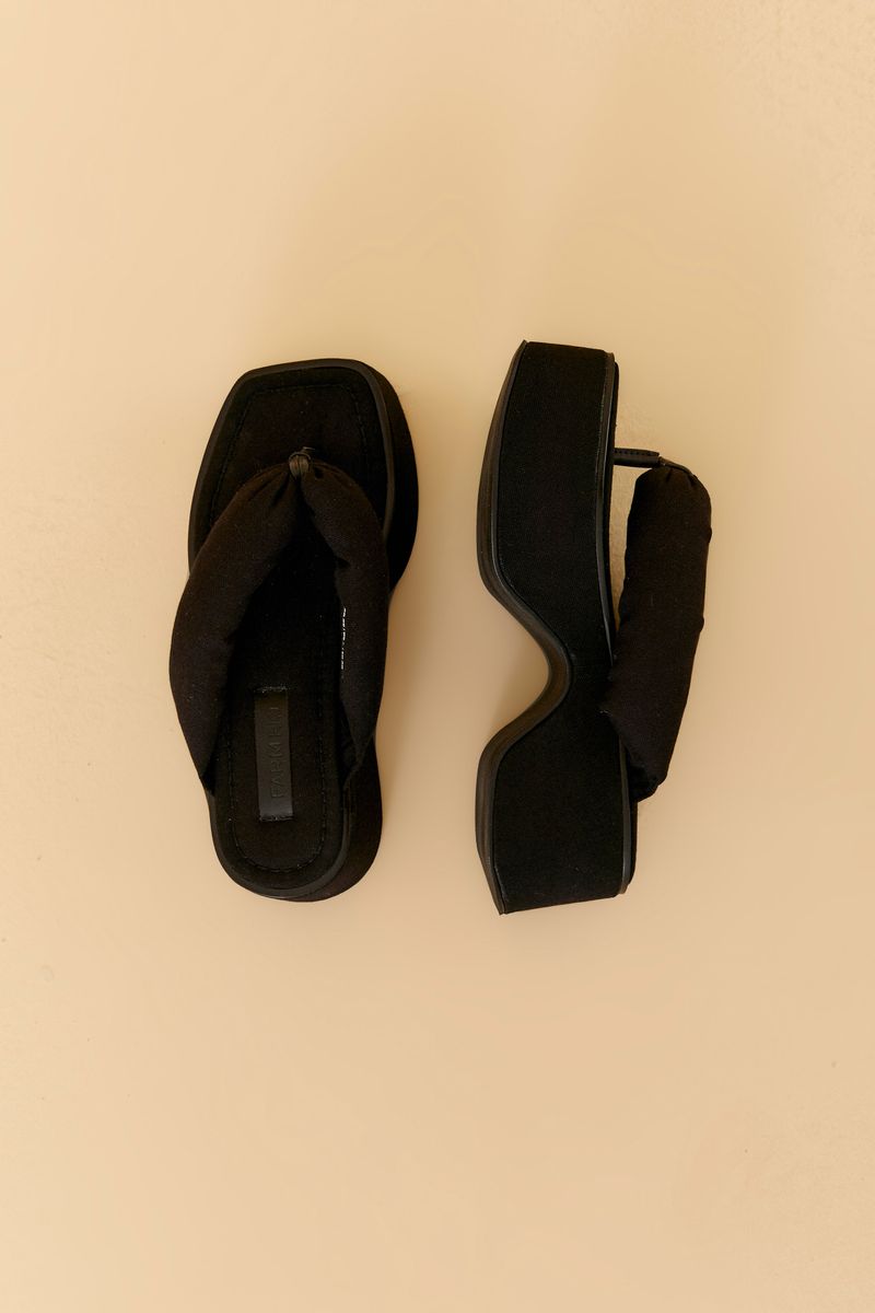 Sandália Puffer Platform Lisa