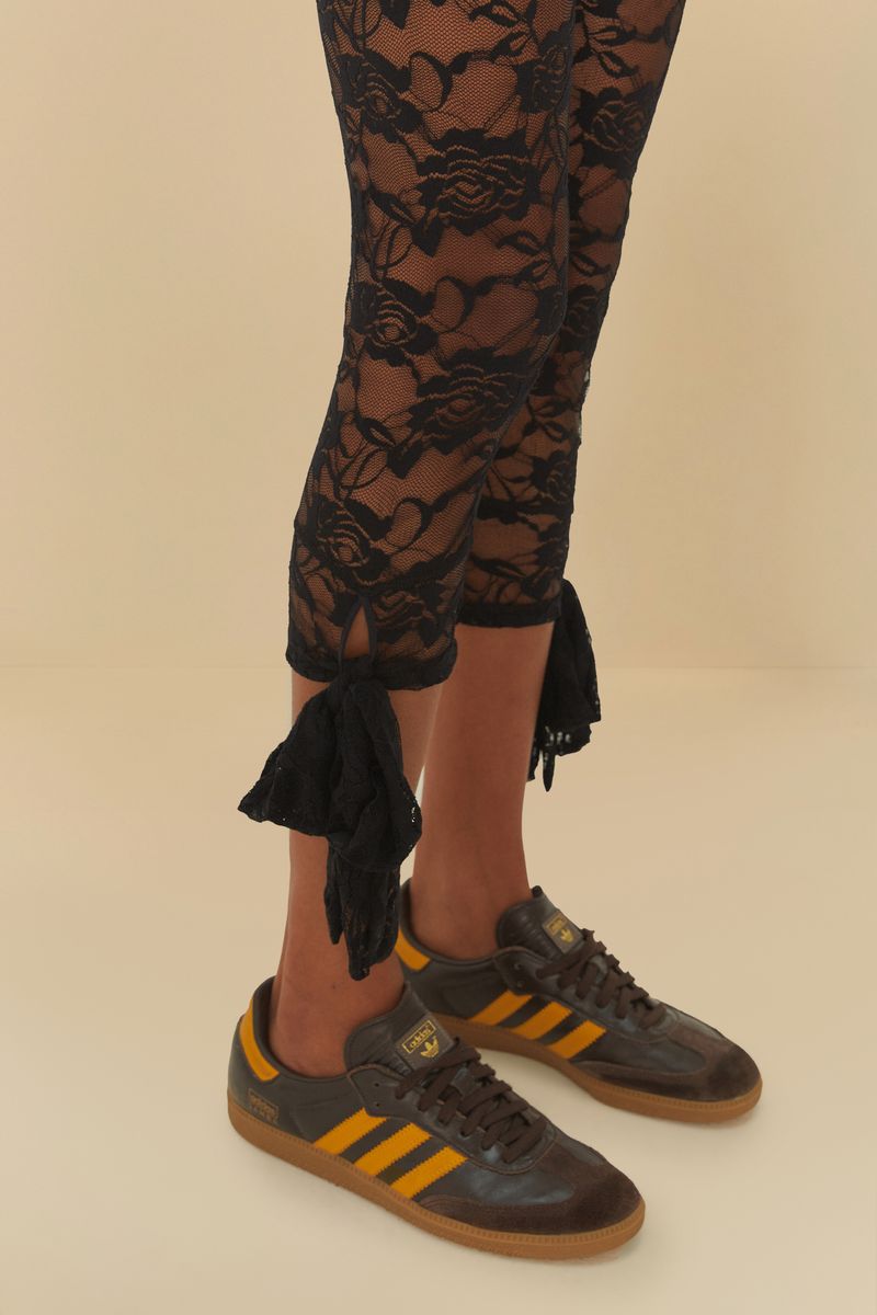 Calça Corsário Meiota Renda Laço
